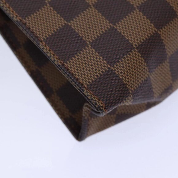 LOUIS VUITTON Damier Ebene Poche Toilette 26 Pouch N47543 LV Auth 84848 - Picture 5 of 16